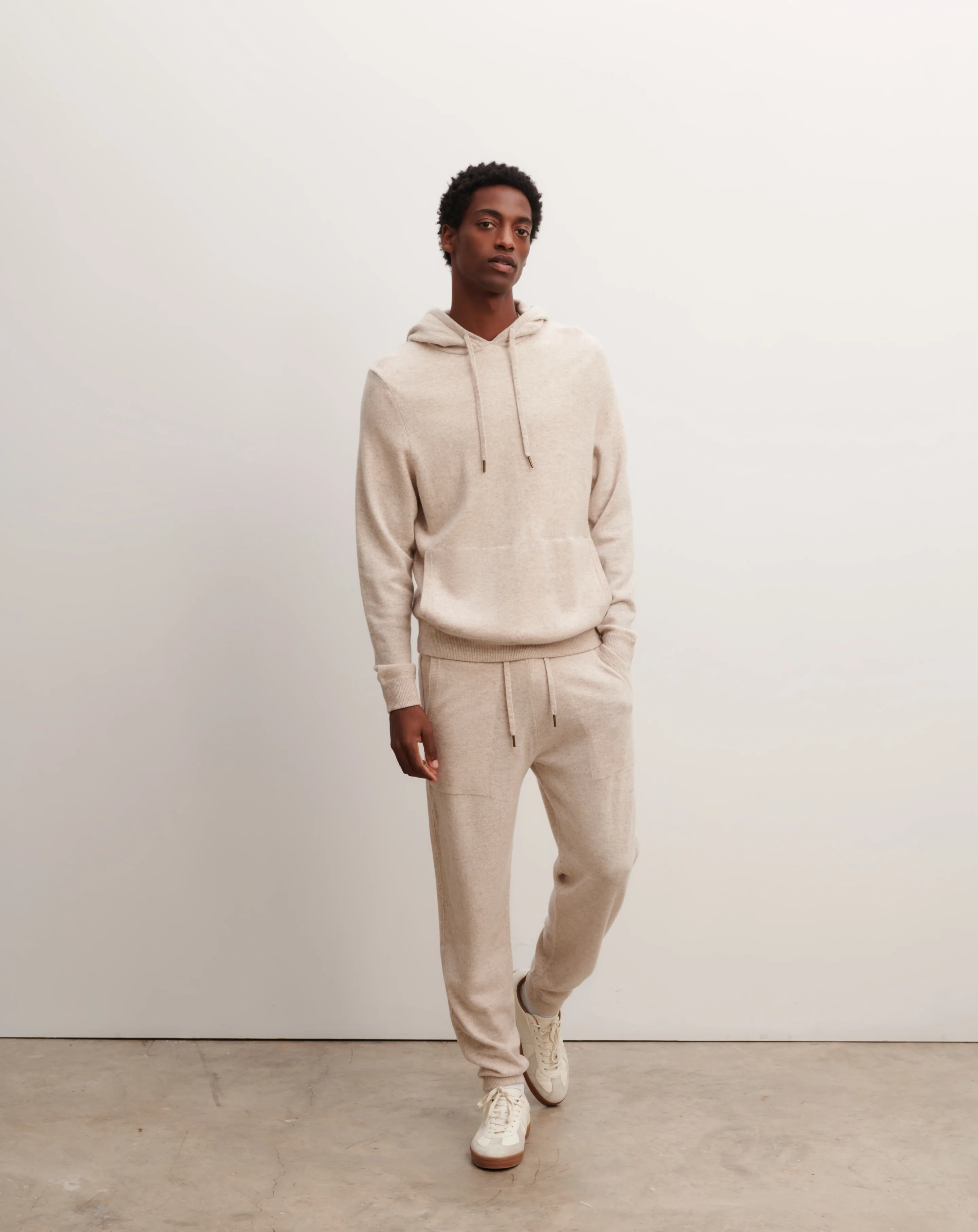 Pull à capuche - Image 2